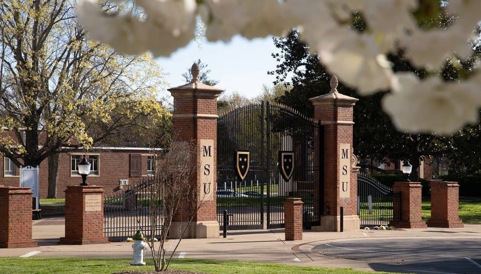 msu-w-flowers-4