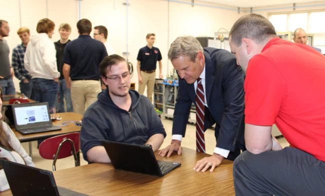 gov-lee-at-occha-2-crop