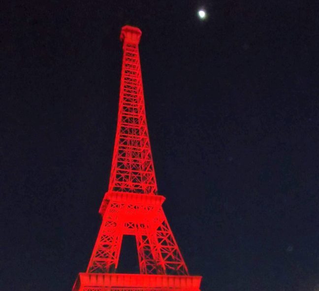 eiffel-tower-red-2