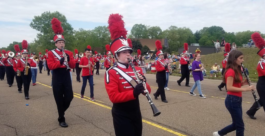 World's Biggest Fish Fry Parade To Be Broadcast radio NWTN