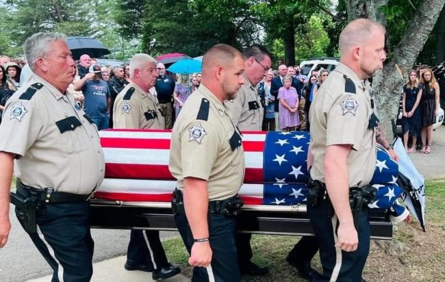 jody-cash-funeral-2-carrying-casket