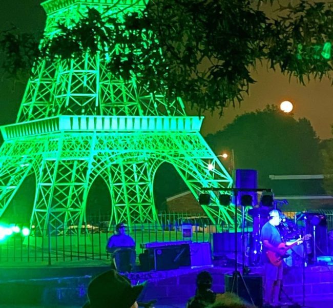 eiffel-soul-dog-by-marsha-4-crop