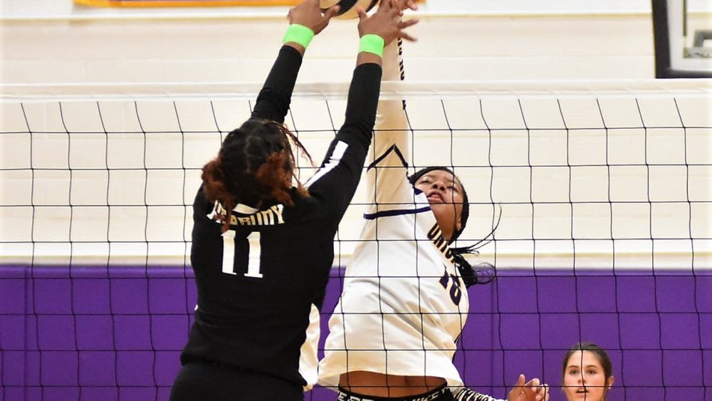 uc-vb-sept-23-2