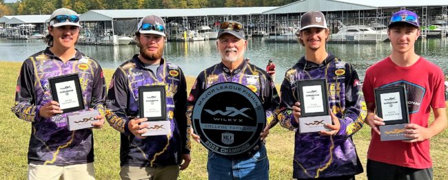 bethel-bass-cats-pic-win-tourney-w-garry