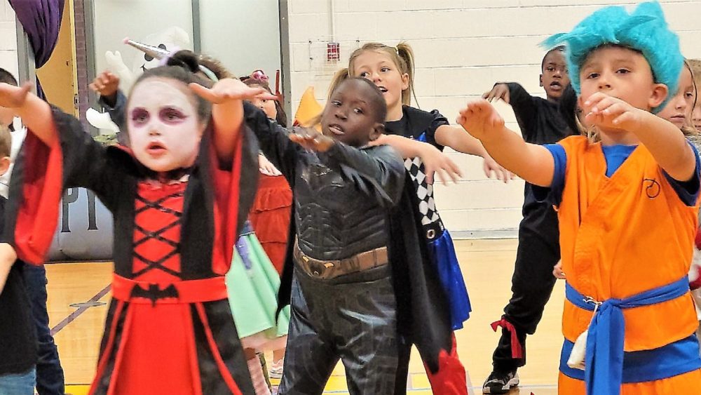 uces-halloween-2022-3-thriller