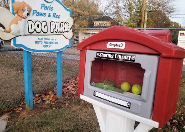 dog-park-sharing-library-3-crop
