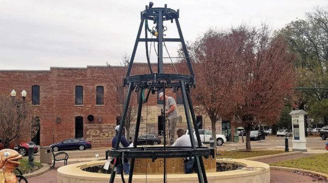 downtown-christma-tree-3-cedric-byars-clayton-lee-robt-beard-fix