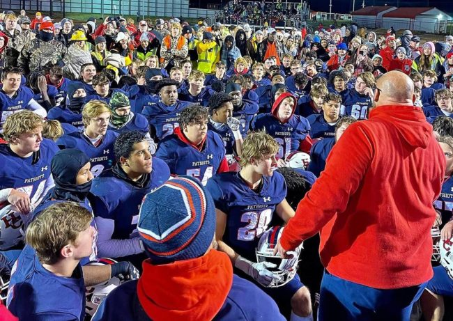 hc-springfield-coach-counce-tyler-miller-2-crop