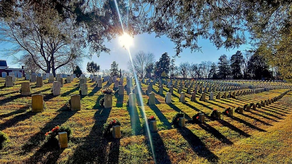 ft-d-wreaths-across-2