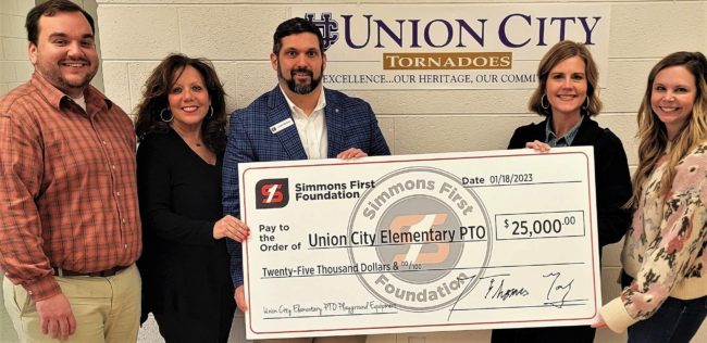 uces-pto-gets-simmons-bank-grant-1