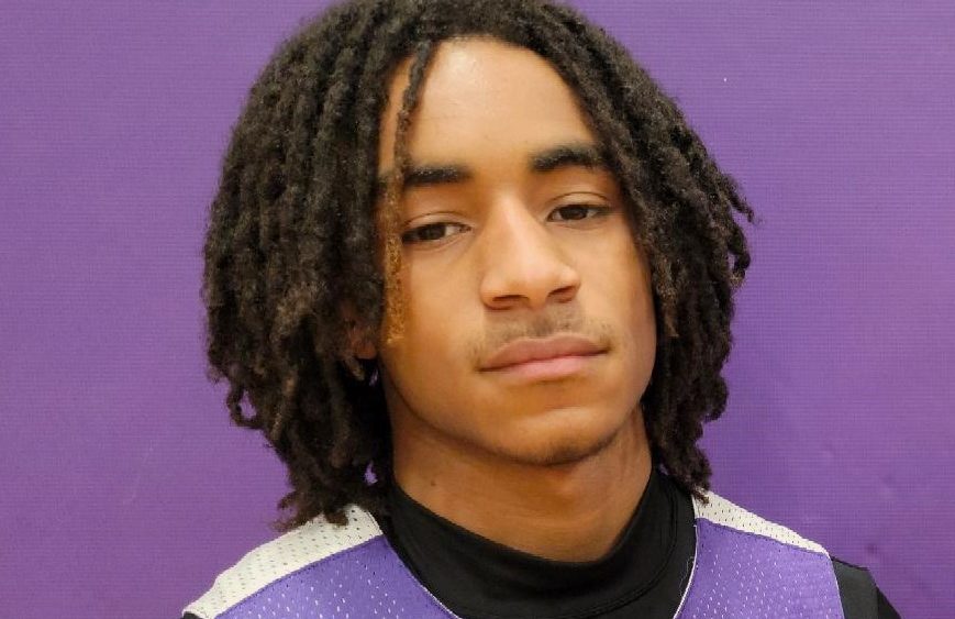 d-j-robinson-head-shot-2022-23