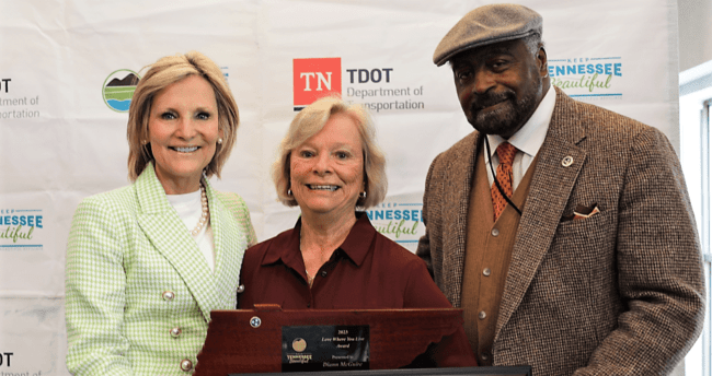 diann-mcguire-2-award