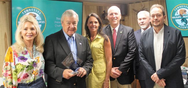 earl_bentz_legacy_award2023