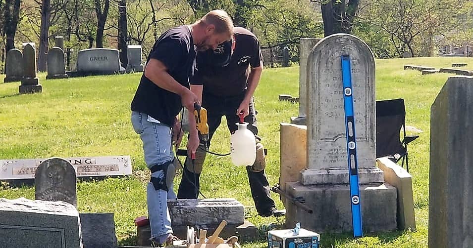 city-ceme-gravesite-restoration-brent-brauer-2-crop