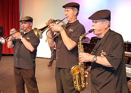 big-band-members-2-crop