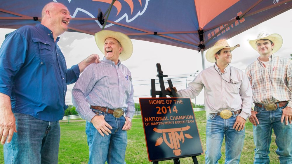 ut-sign-crop