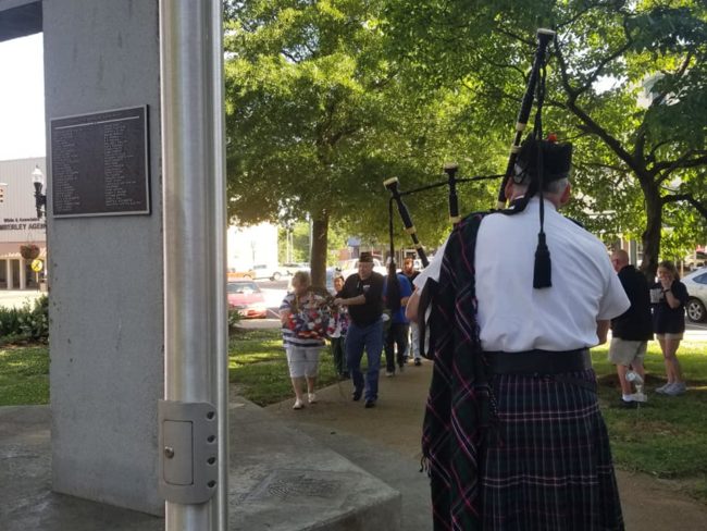 memorial-day-bagpipes-2