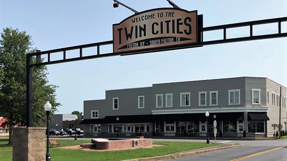 fulton-twin-cities-2-crop