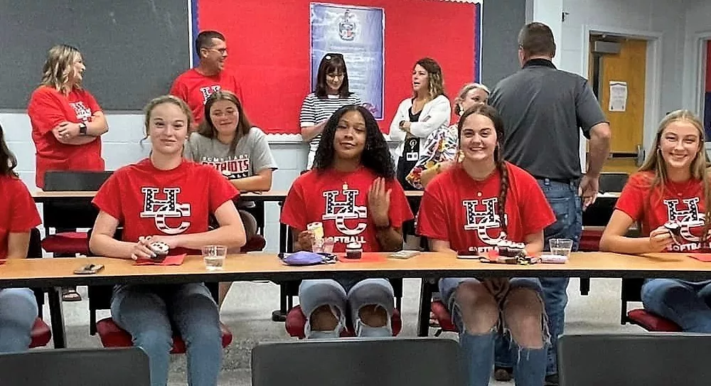 hc-softball-at-co-sch