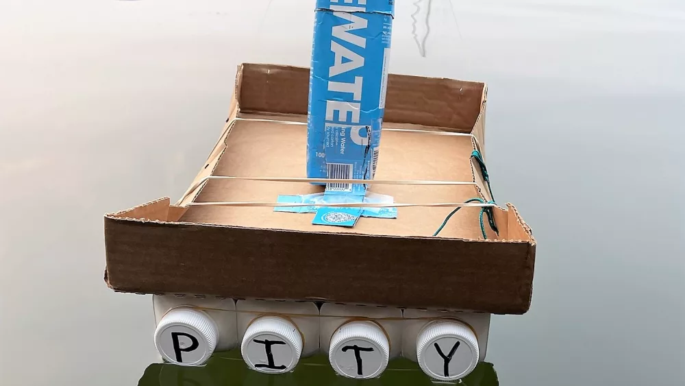 pl-cardbd-boat-2