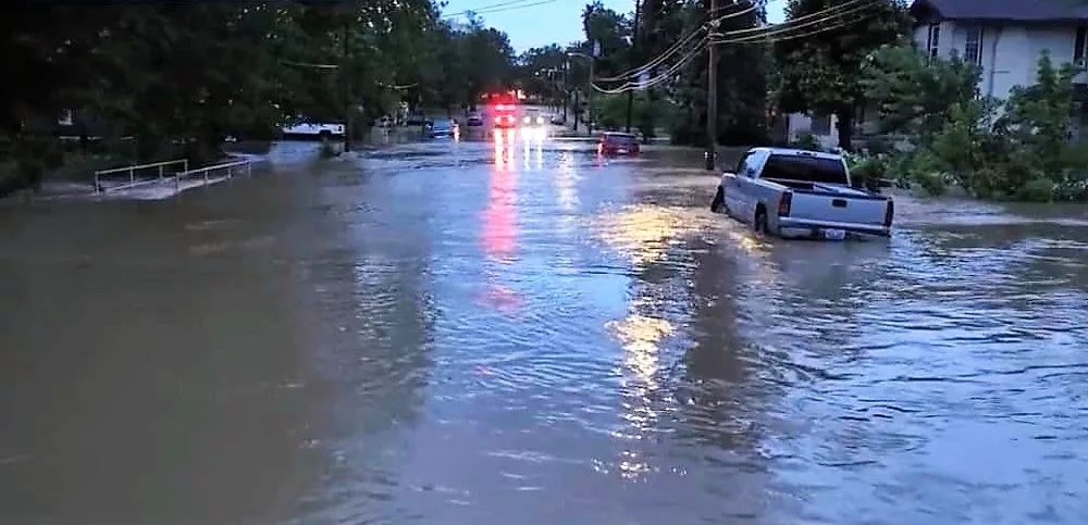 mayfield-flooding-july-19-wx-chasing-2