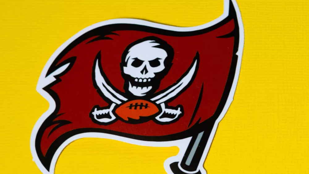 Russell Gage Injury: Buccaneers WR Suffers Serious Neck Injury