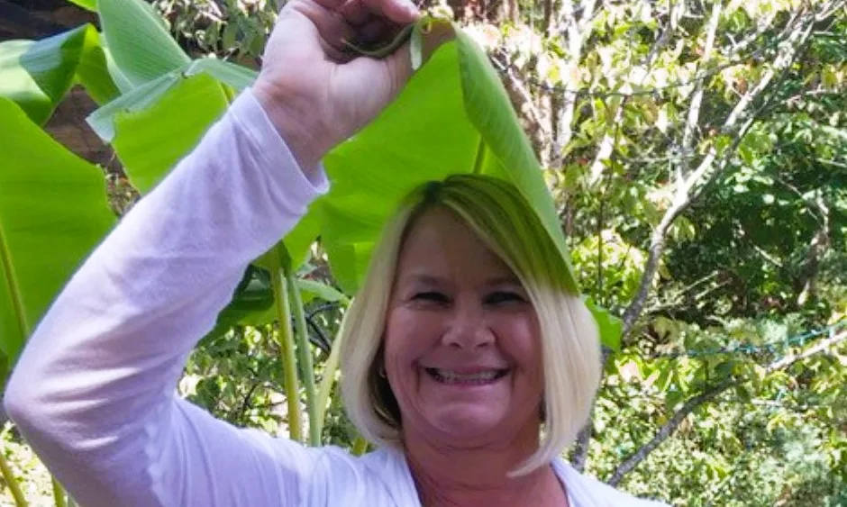 julie-cowen-crop