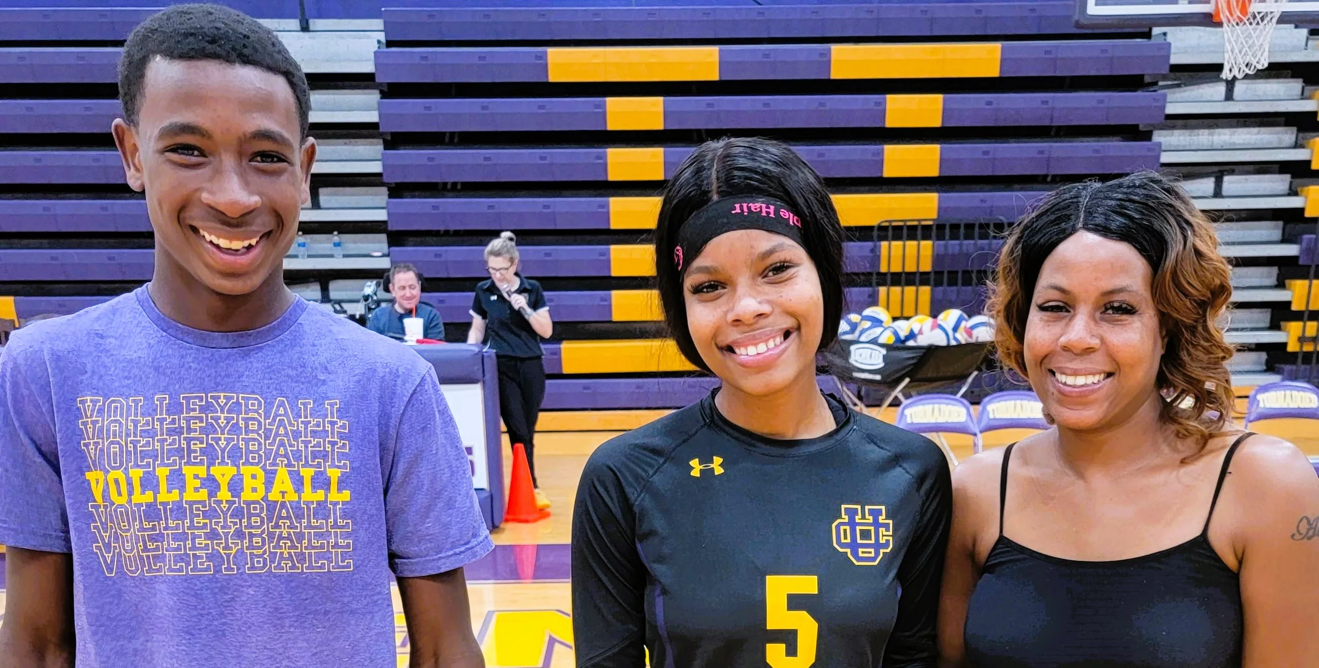 uc-volleyball-sr-night-1-2023