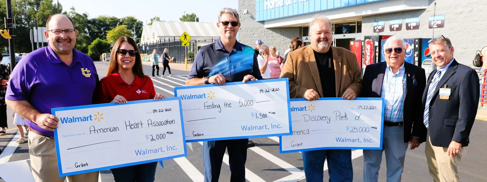 dpa-uc-walmart