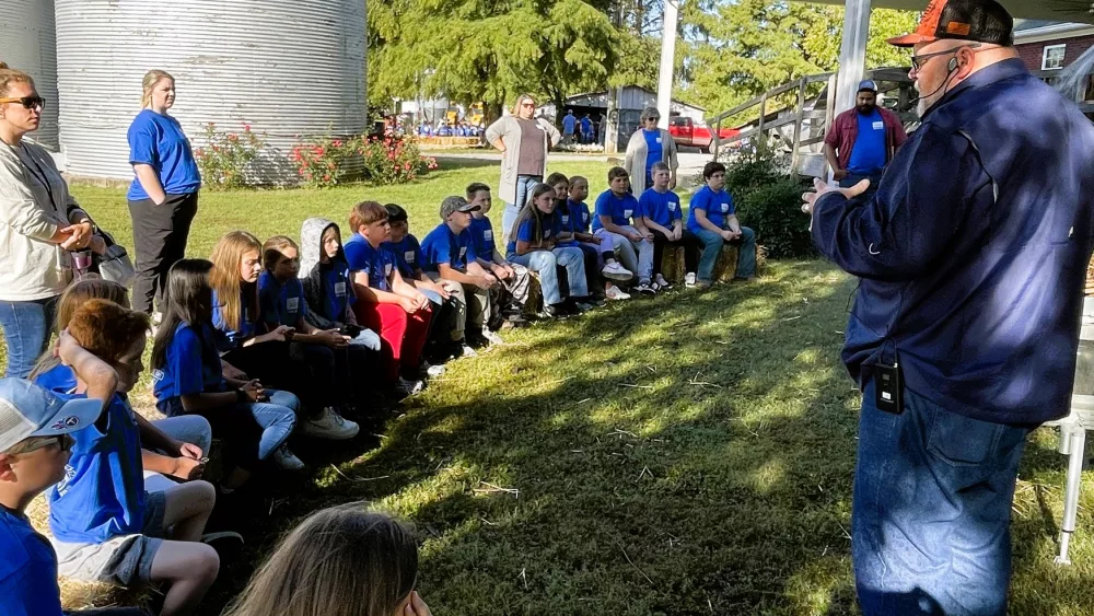 wkley-co-schools-farm-crop