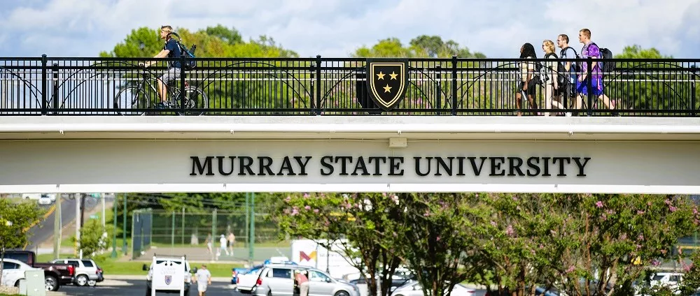 murray-state-walkway