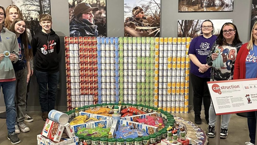 oc-sch-canstruction