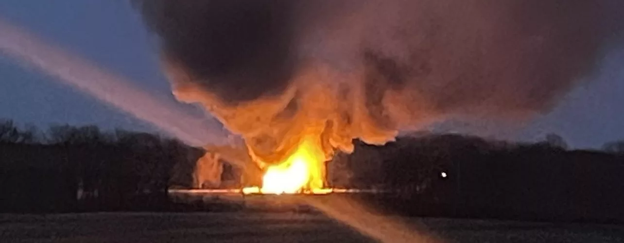 puryear-barn-fire-phillip-duncan-rd-by-sharon-wood
