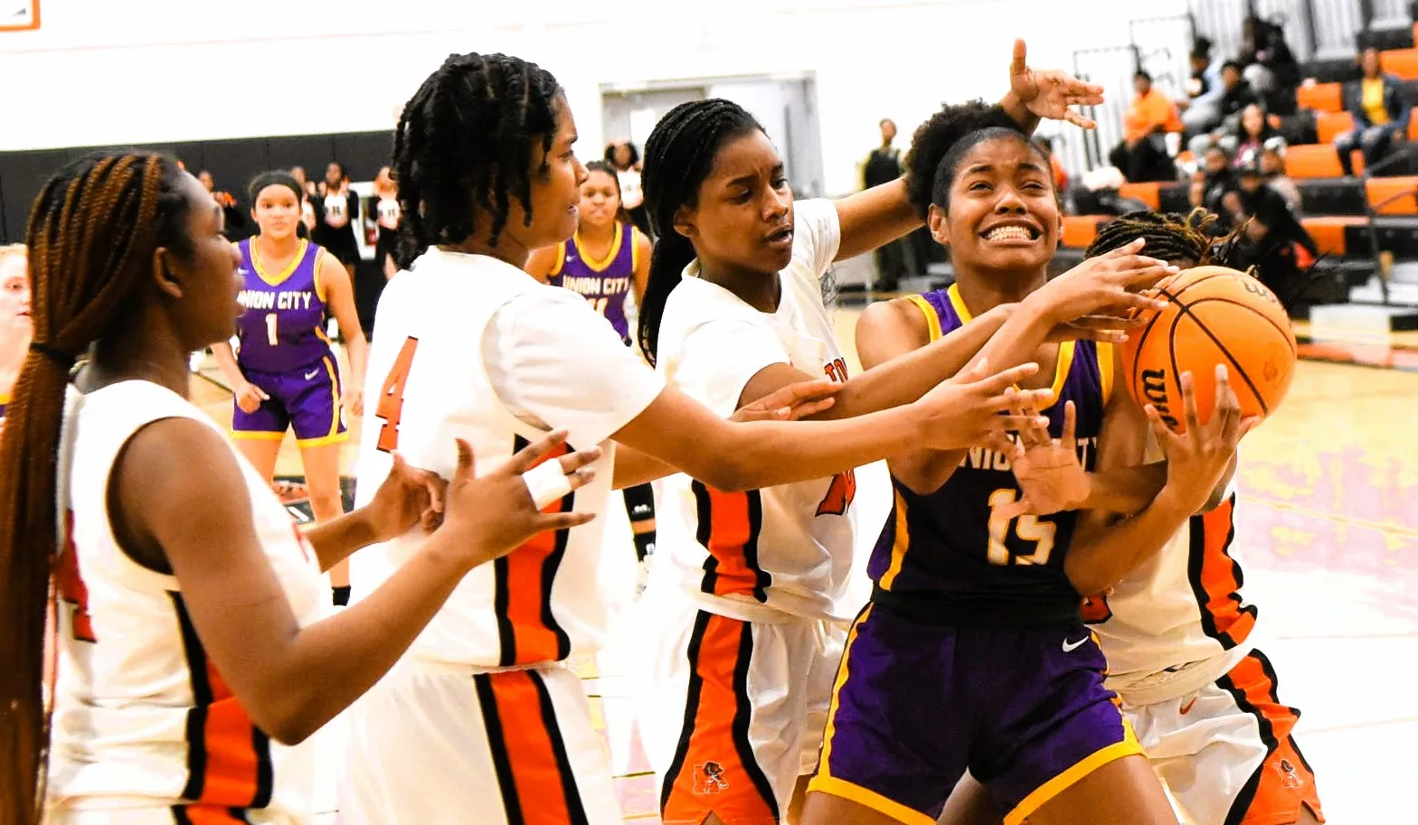 uc-region-quarters-girls-3