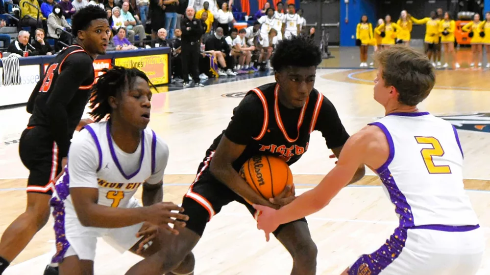 uc-boys-region-semis-6