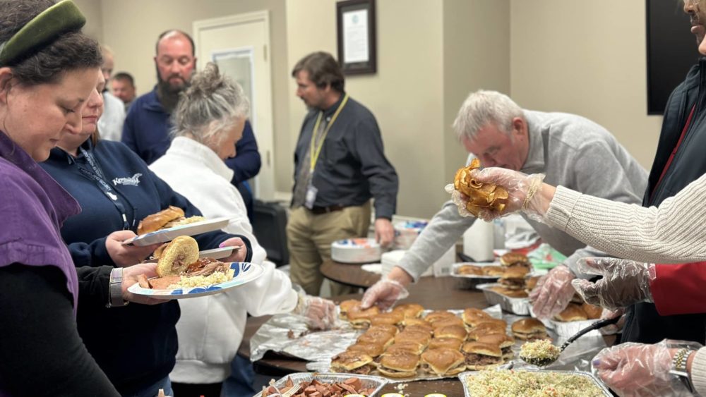 mayfield-give-bbq
