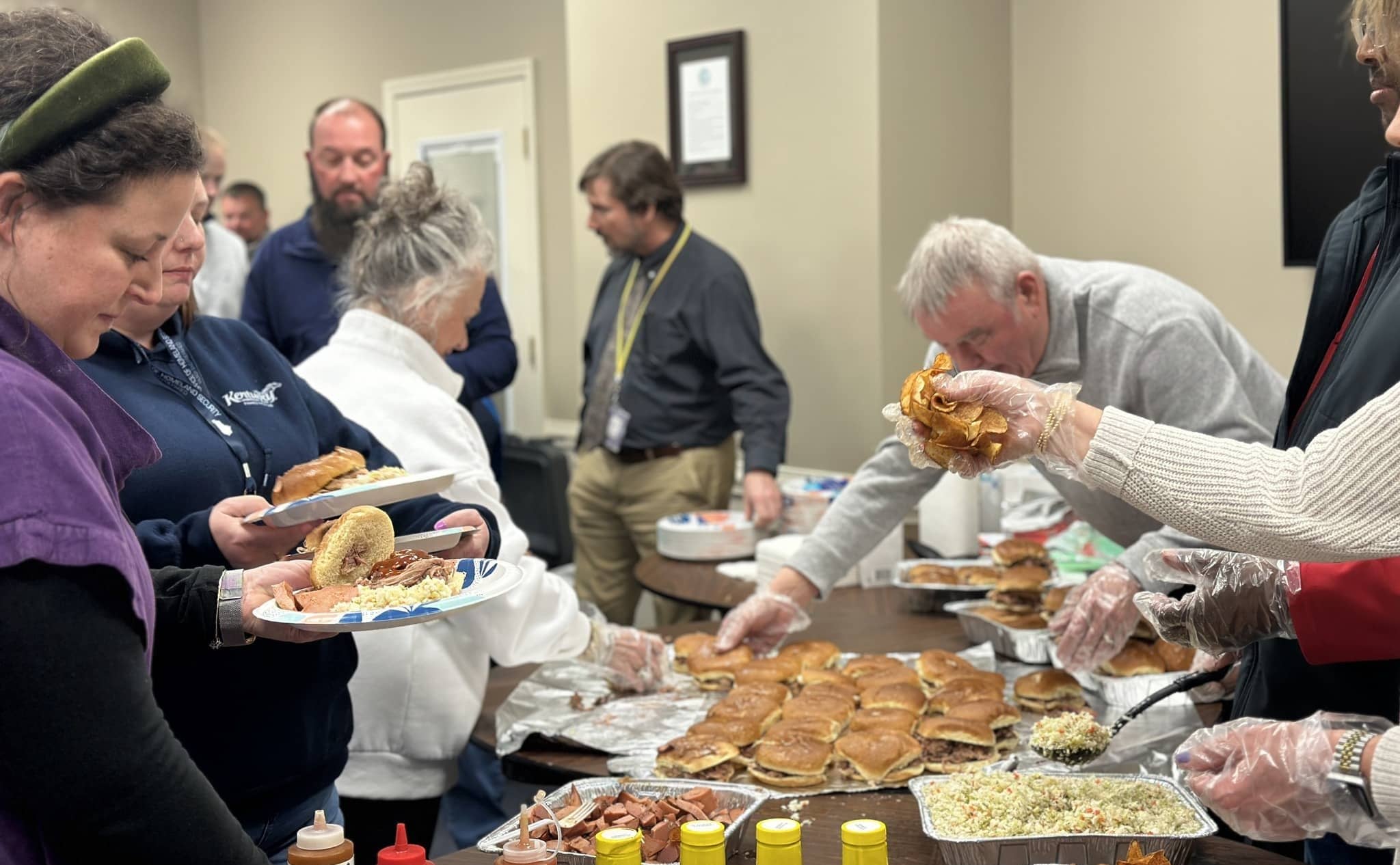 mayfield-give-bbq
