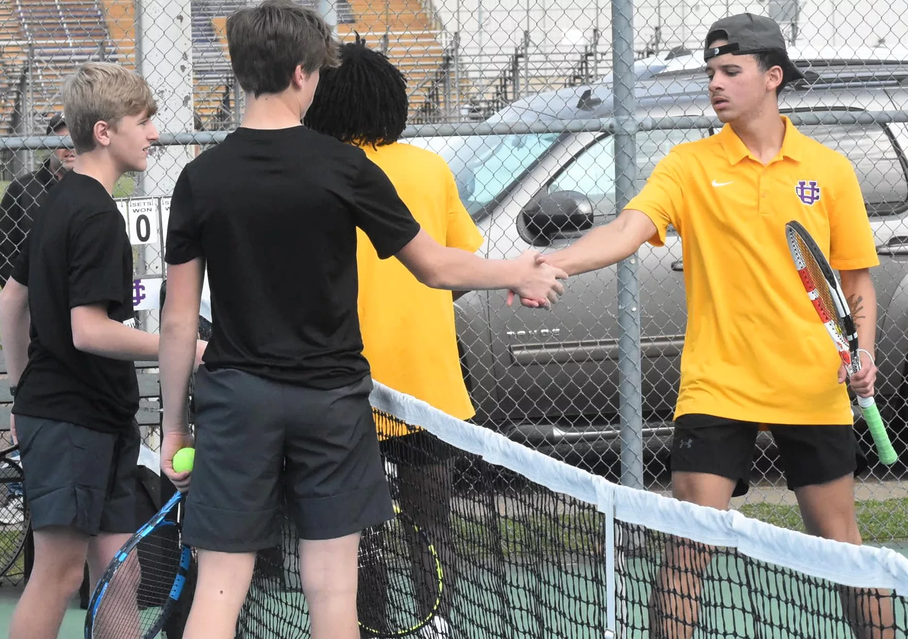 uc-tennis-2