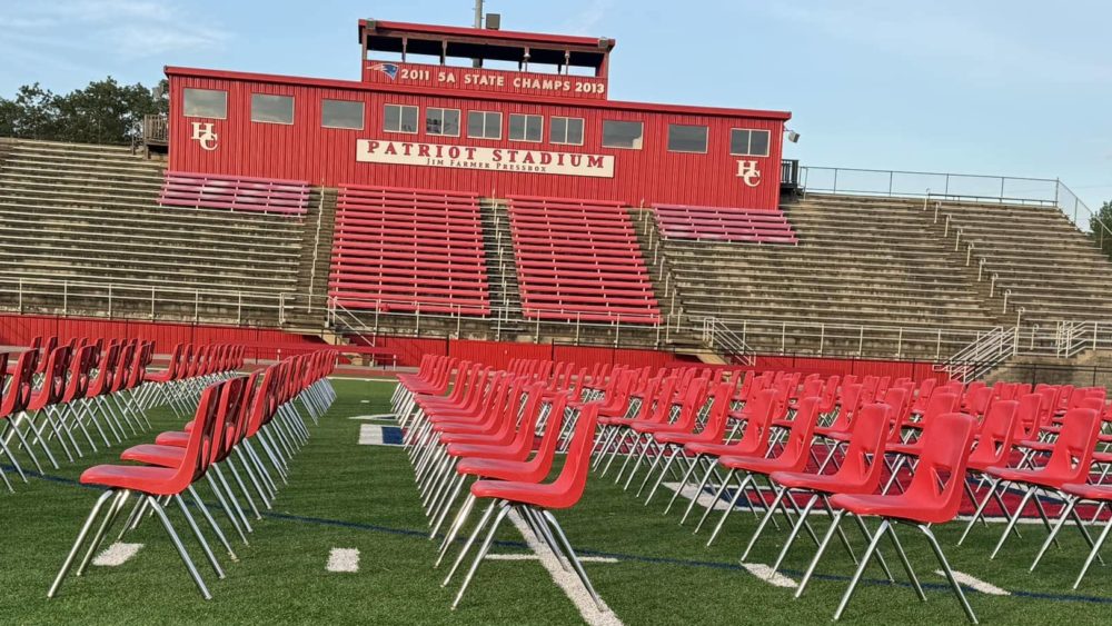 grad-chairs