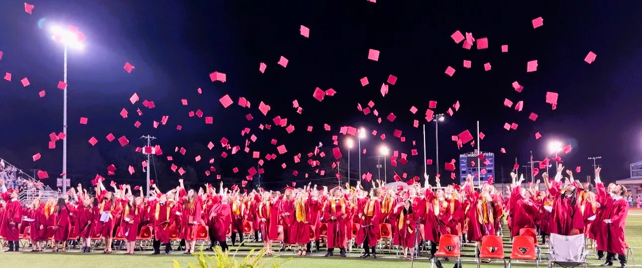 hchs-grad-24-caps