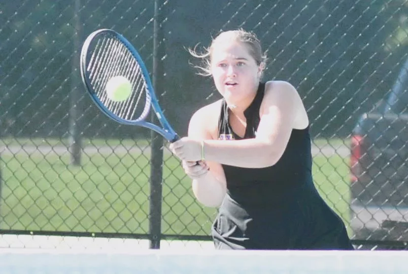 uc-tennis-fling-semis-1a