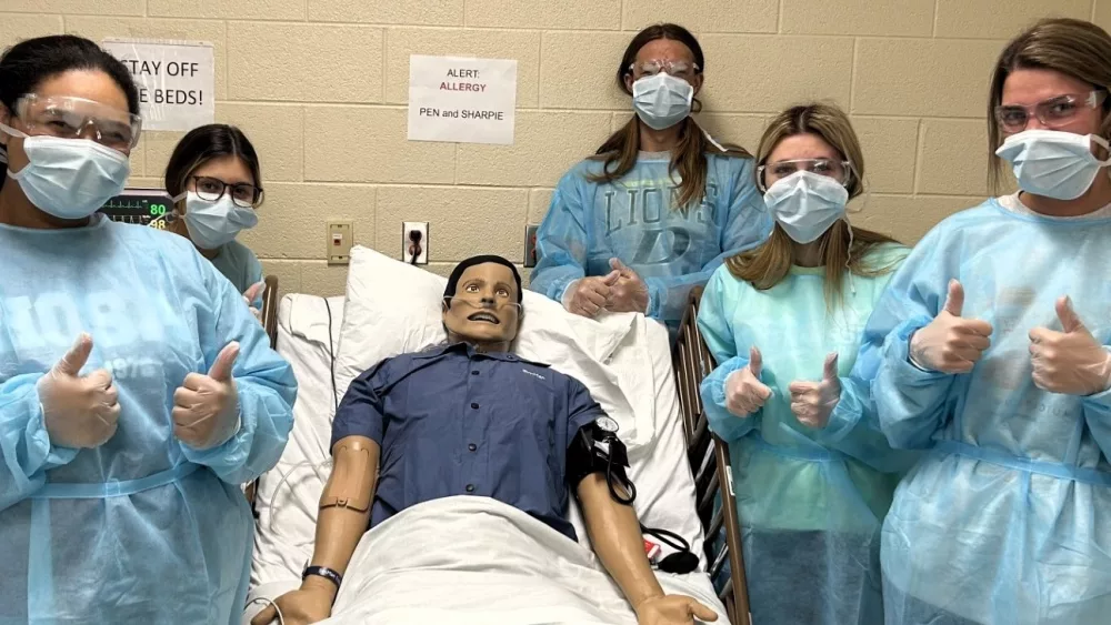 dhs-clinical-internship-with-sim-man