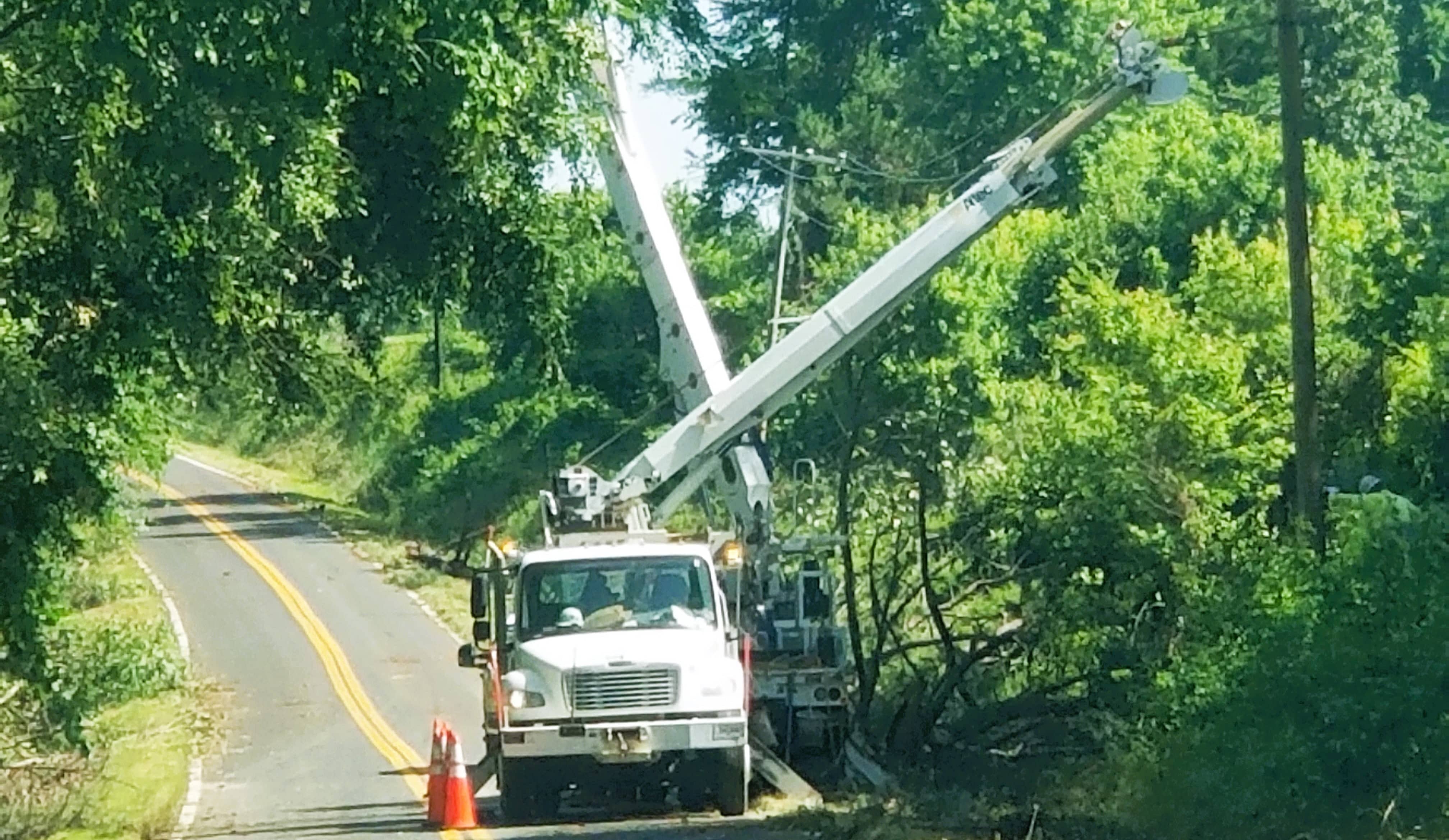 Power Being Restored After Weekend Of Strong Storms | radio NWTN