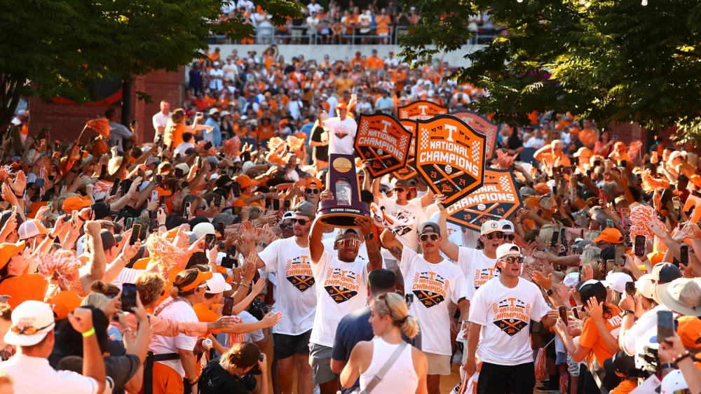 vols-parade