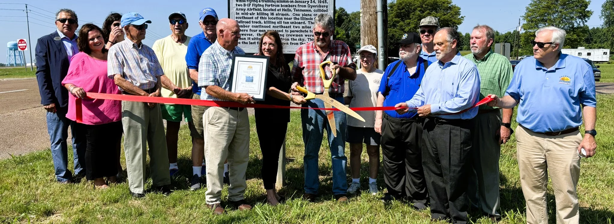 Historical Marker Commemorates WWlI Mid-Air Collision | radio NWTN