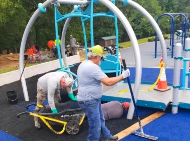 eiffel-t-handicapped-chair-swing-new