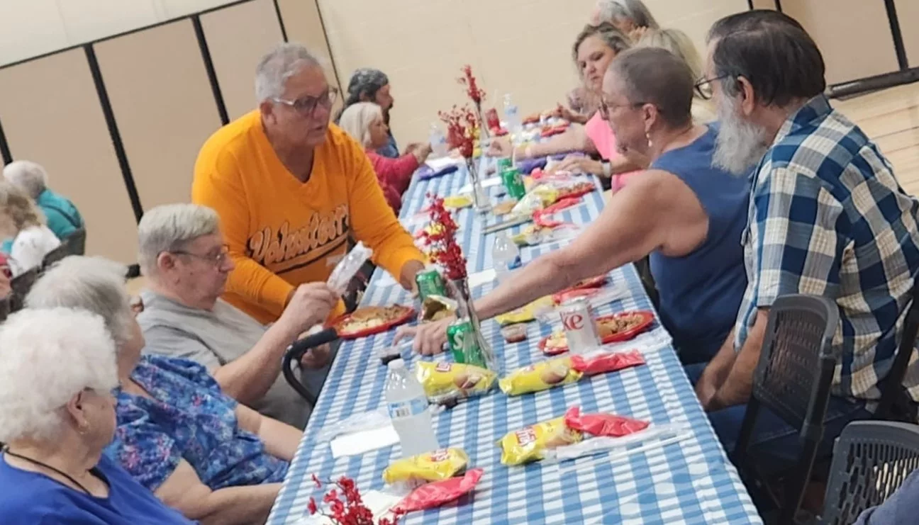 relay-survivors-dinner-debra-stoope-straightened