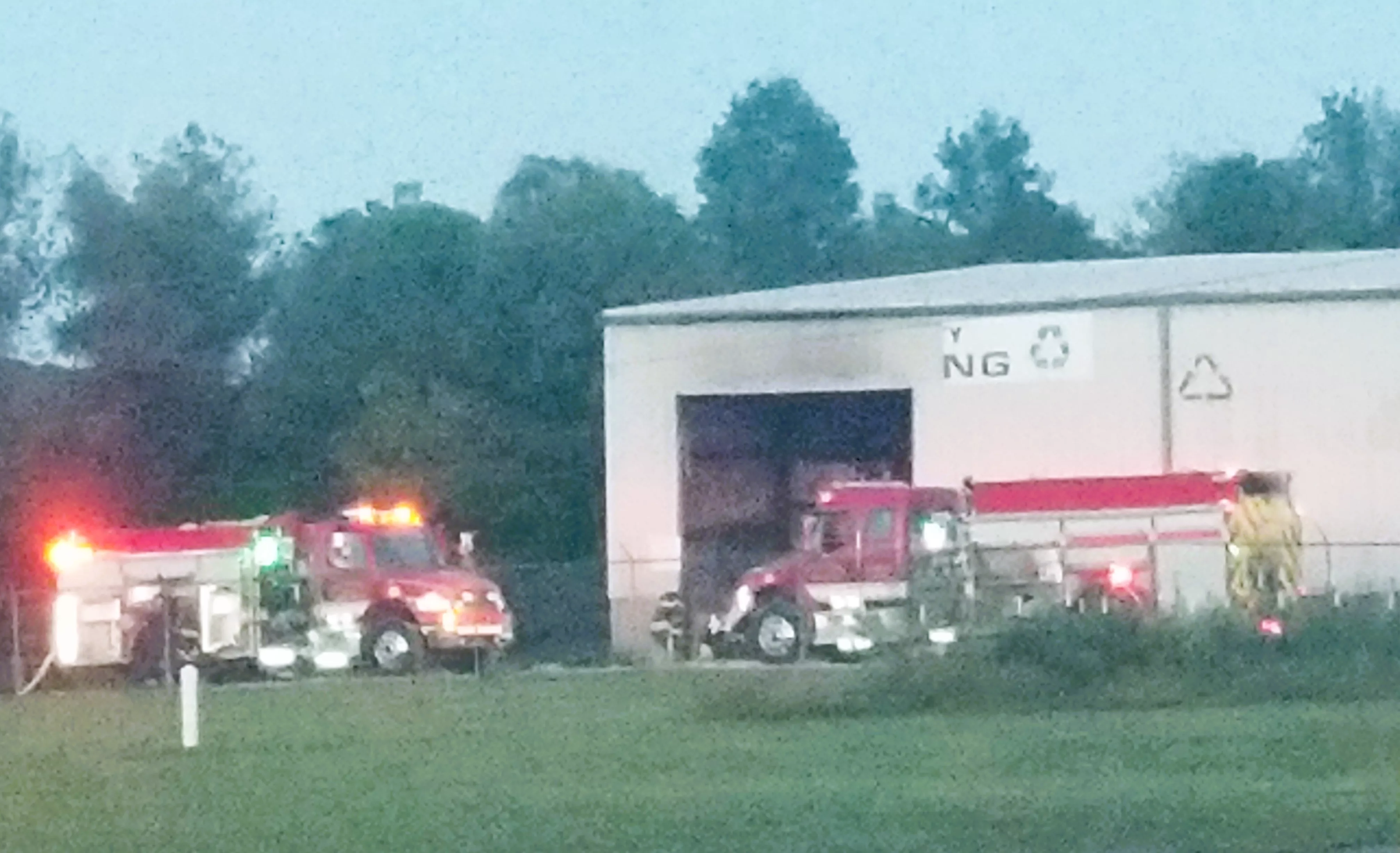 recycling-center-fire-2