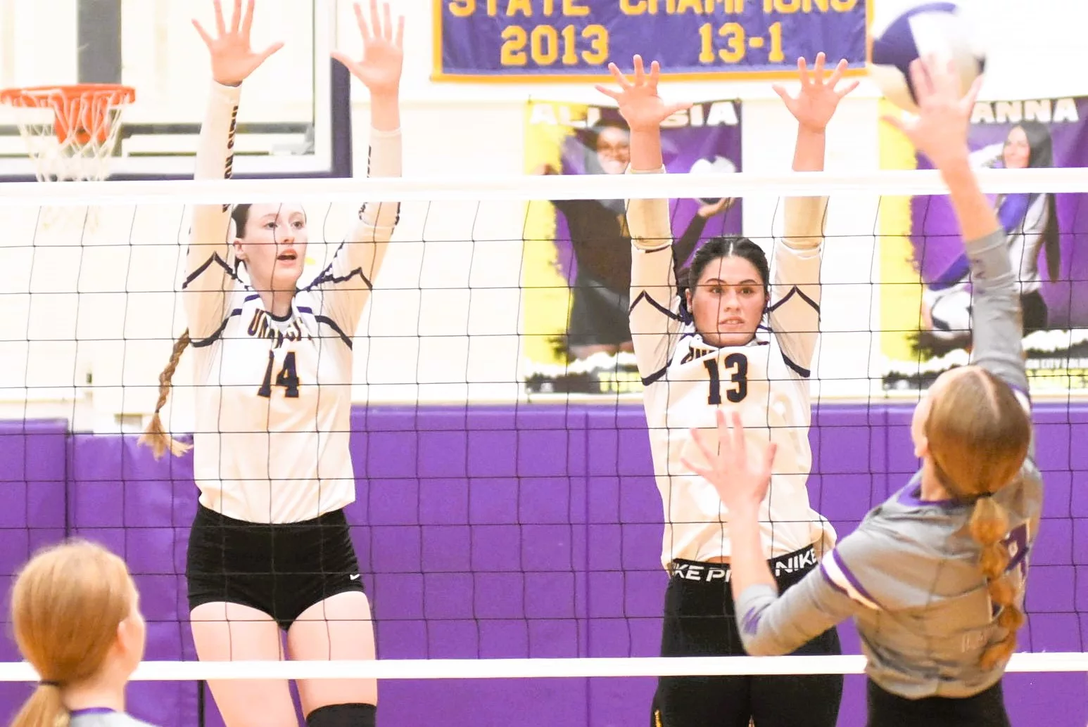 uc-volleyb-fall-sports-pics-sept-19-4