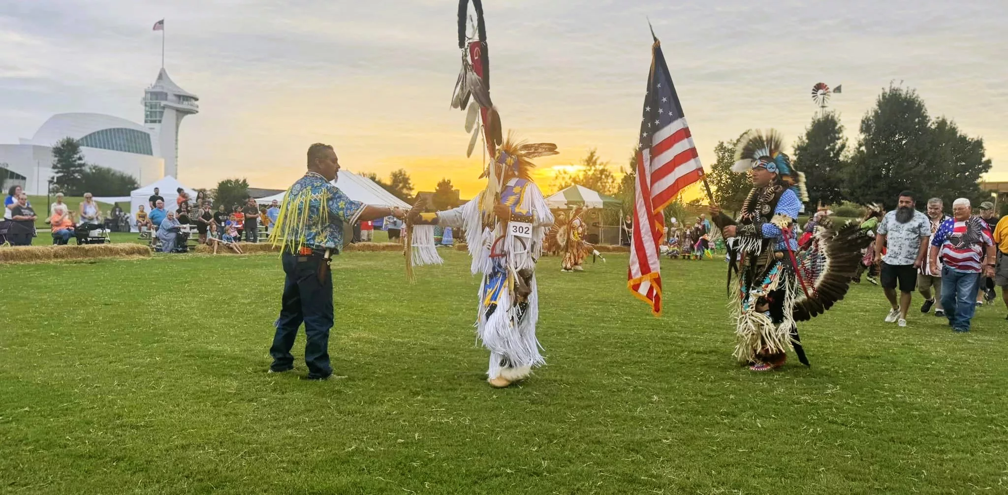 dpa-pow-wow-w-sun